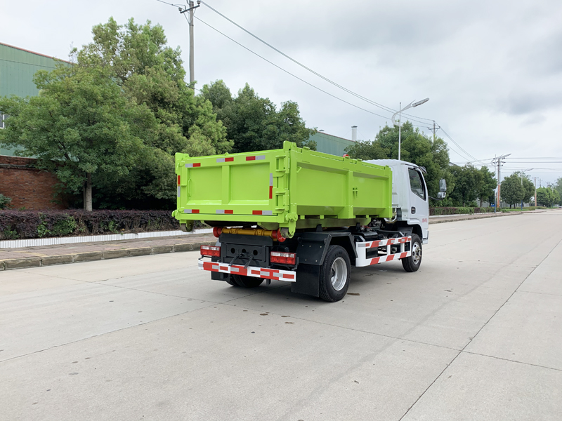 中潔牌XZL5040ZXX6型車(chē)廂可卸式垃圾車(chē)