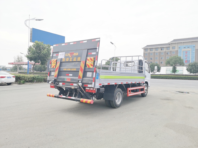 中潔牌XZL5040CTY6型桶裝垃圾運(yùn)輸車